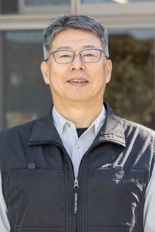 代表取締役 吉本 明弘